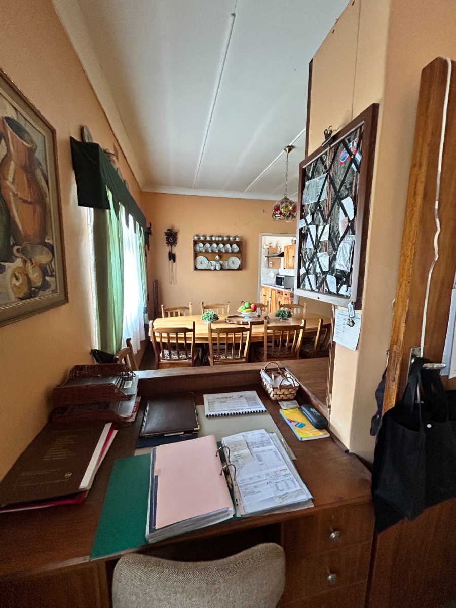 4 Bedroom Property for Sale in Hospitaalheuwel Free State
